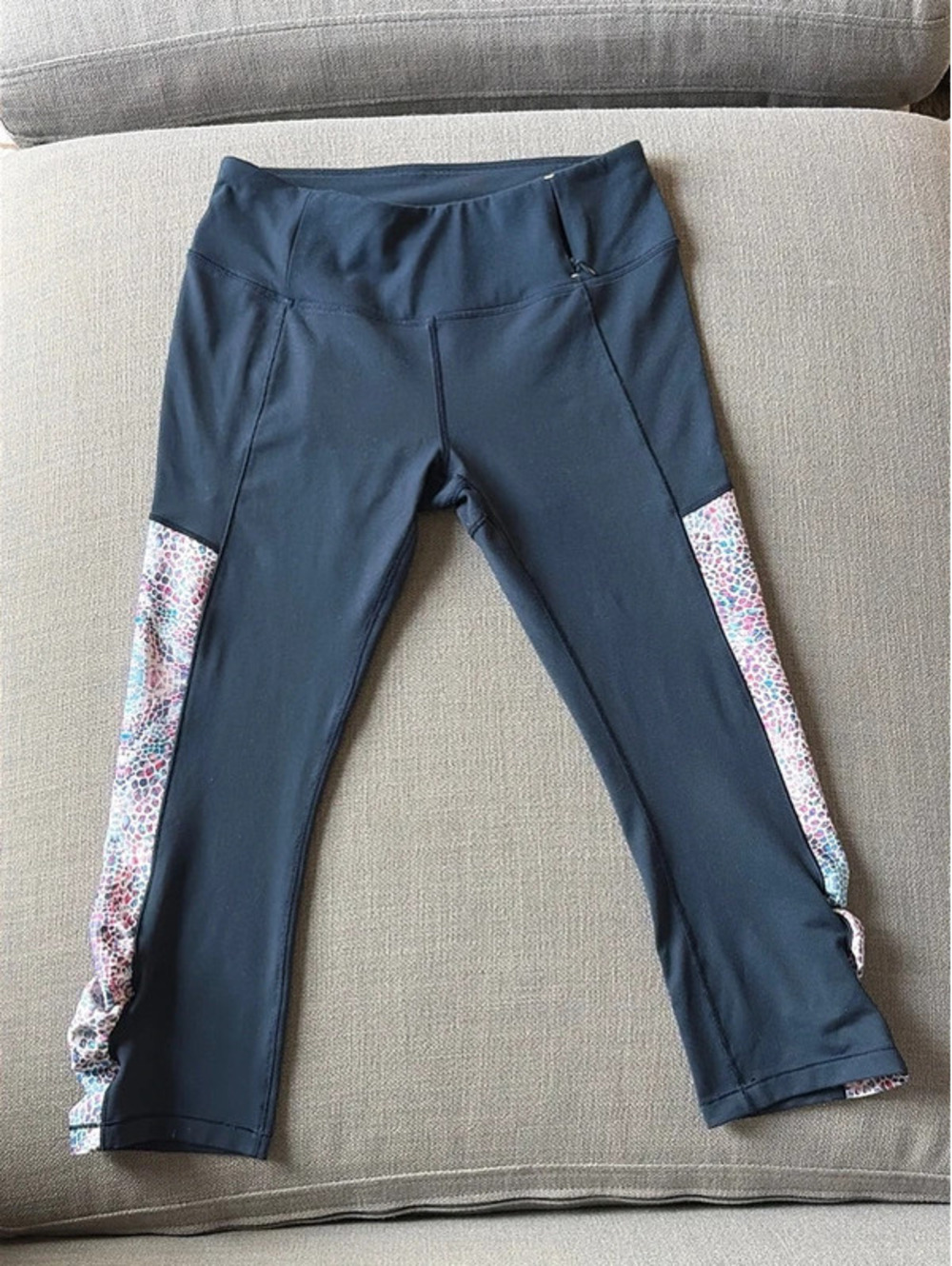 Calia Navy and Pink Floral Cropped Yoga Pants